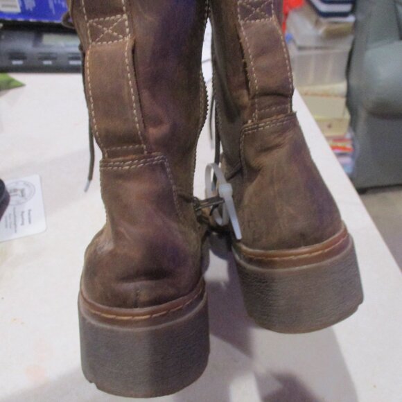 Timberland oiled leather lace up ankle boots 7.5 m ladies - Picture 3 of 6